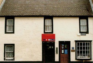 oldest-post-office-world-sanquhar-scotland